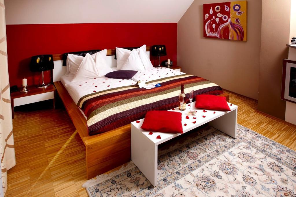 Boutique Hotel Loipenhof Fürstenfeld Værelse billede